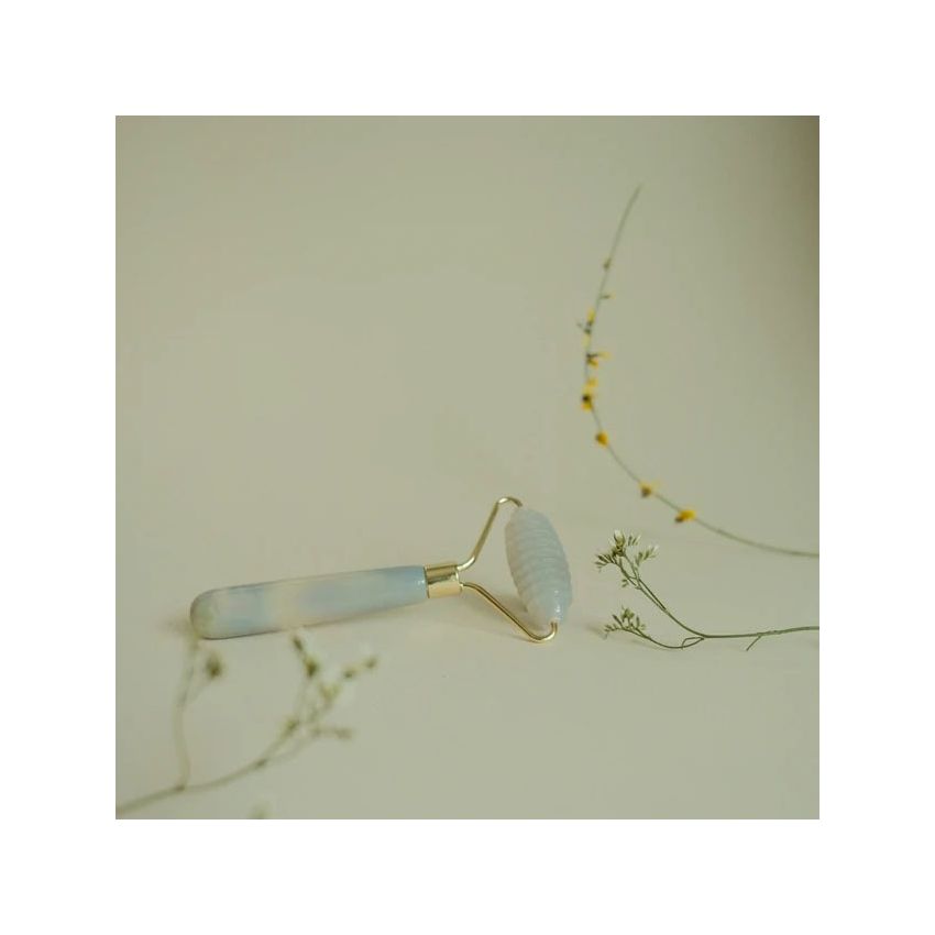 Natural Agate Spiked Facial Roller | Textured Anti-Aging & Detoxifying Massager