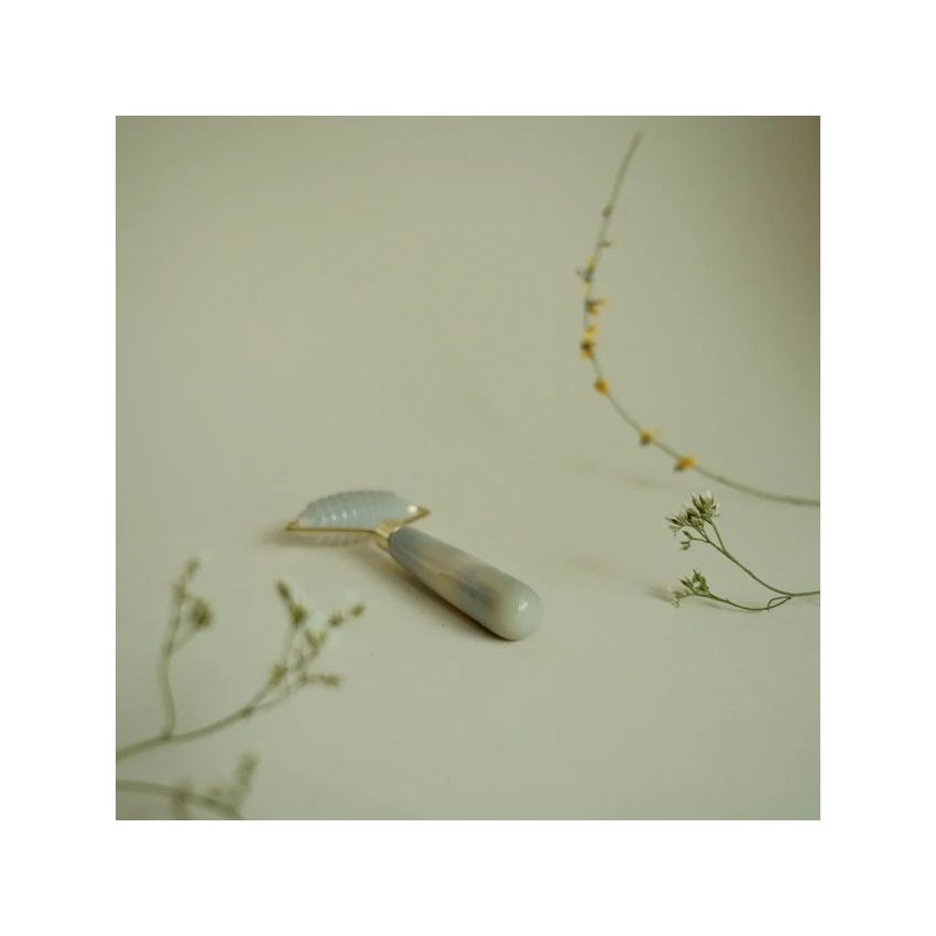 Natural Agate Spiked Facial Roller | Textured Anti-Aging & Detoxifying Massager