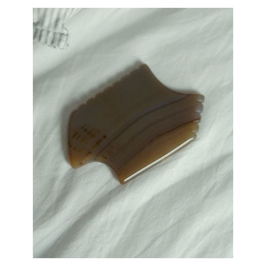 Natural Agate Gua Sha Stone | Sculpting Face & Body Lymphatic Drainage Tool