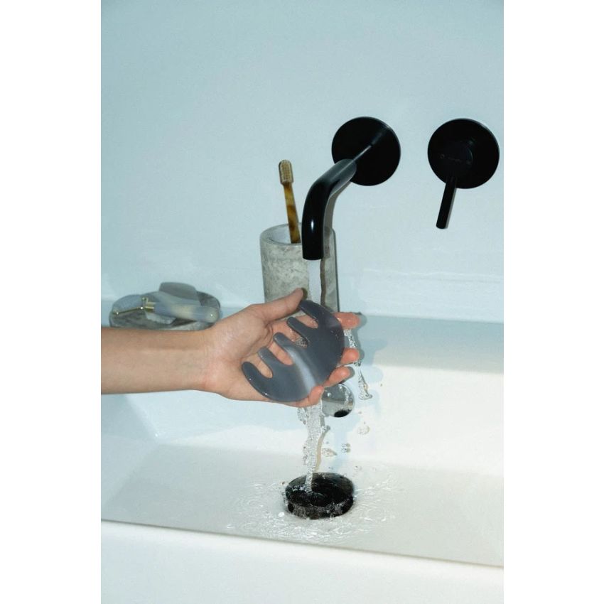 The Wide-Tooth Agate Comb: Scalp Massage Stone for Voluminous Hair