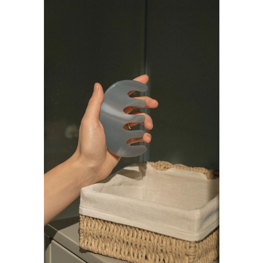 The Wide-Tooth Agate Comb: Scalp Massage Stone for Voluminous Hair