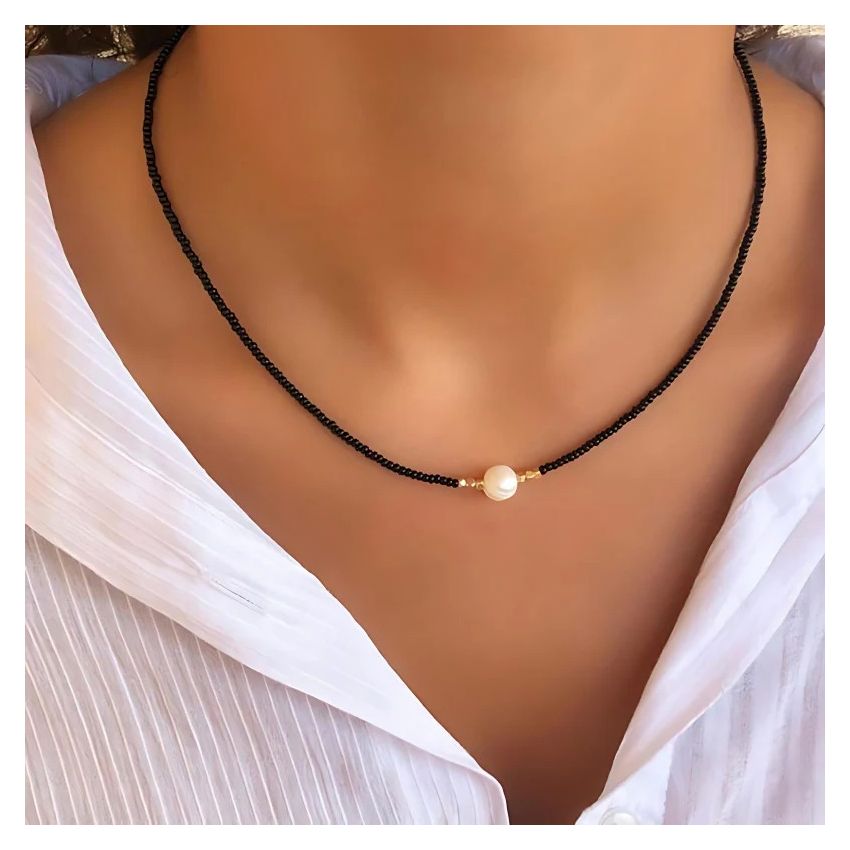 Serene Pearl Necklace