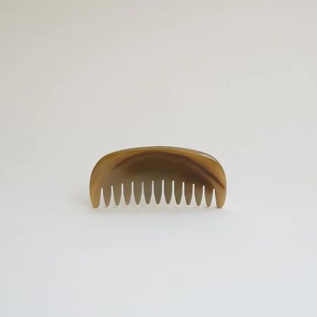 Natural Agate Scalp Comb & Gua Sha Tool | Lightweight Head Massager for Hair Growth